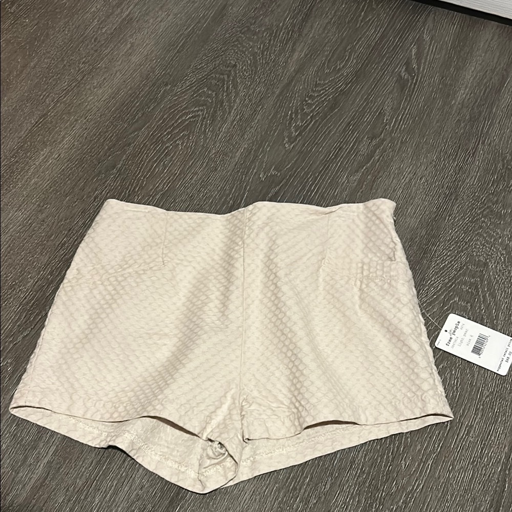 Women's Cream Textured Shorts